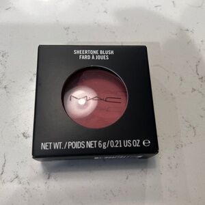 MAC blush
